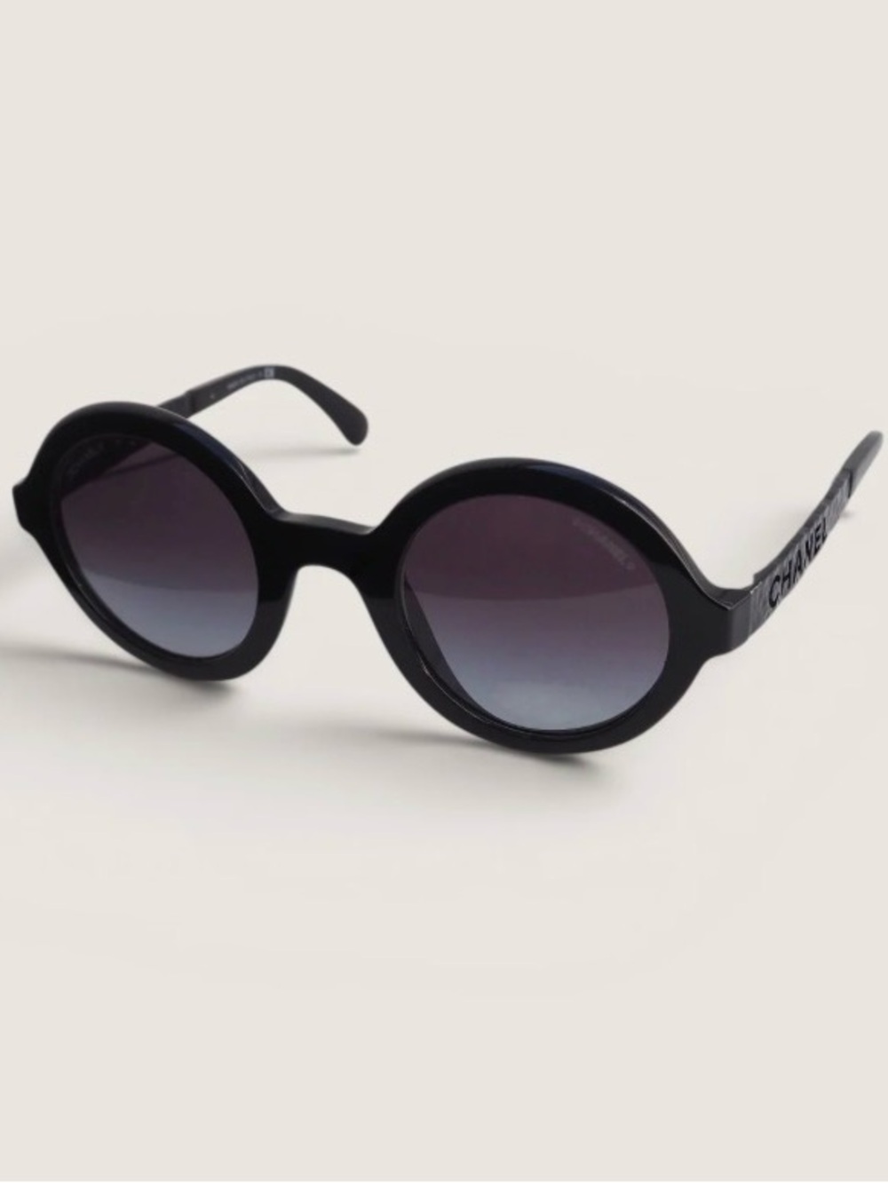 Authentic Chanel Black Gradient 5441 Acetate Round Sunglasses Includes Case